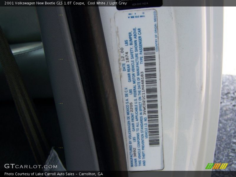 Cool White / Light Grey 2001 Volkswagen New Beetle GLS 1.8T Coupe