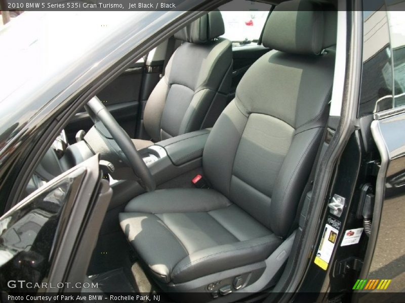 Jet Black / Black 2010 BMW 5 Series 535i Gran Turismo