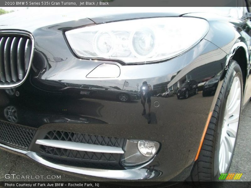 Jet Black / Black 2010 BMW 5 Series 535i Gran Turismo