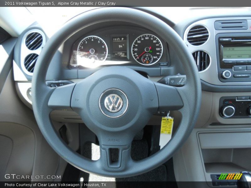 Alpine Gray Metallic / Clay Gray 2011 Volkswagen Tiguan S