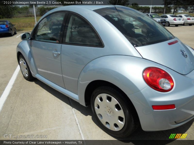 Heaven Blue Metallic / Black 2010 Volkswagen New Beetle 2.5 Coupe