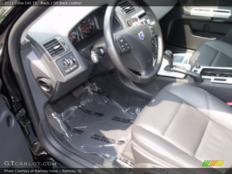 Black / Off Black Leather 2011 Volvo S40 T5