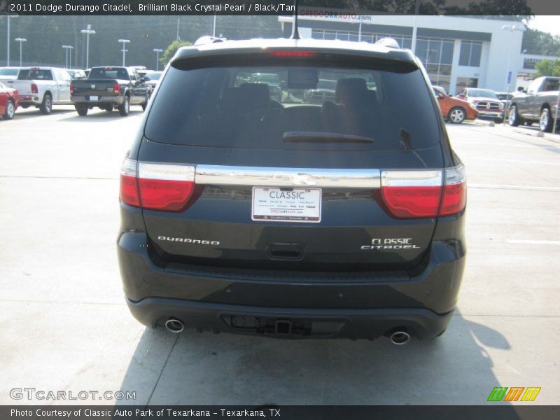 Brilliant Black Crystal Pearl / Black/Tan 2011 Dodge Durango Citadel