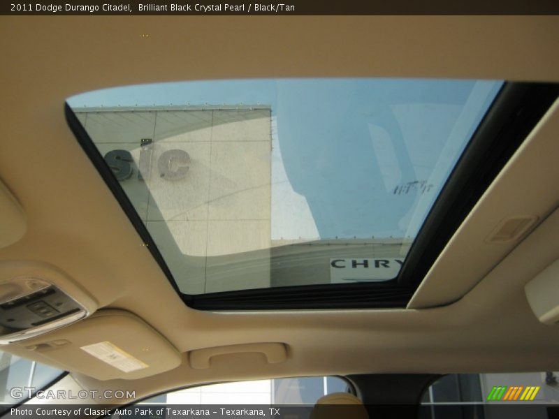 Brilliant Black Crystal Pearl / Black/Tan 2011 Dodge Durango Citadel
