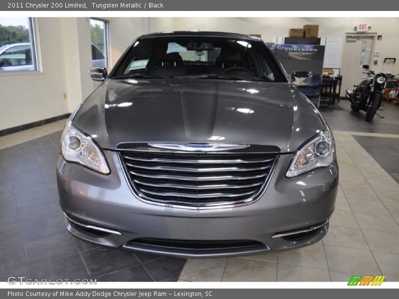 Tungsten Metallic / Black 2011 Chrysler 200 Limited
