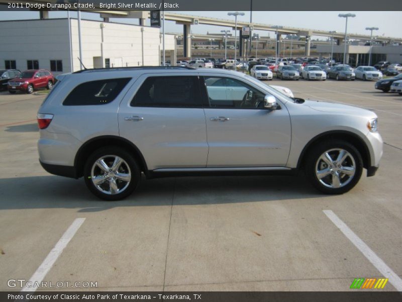 Bright Silver Metallic / Black 2011 Dodge Durango Citadel
