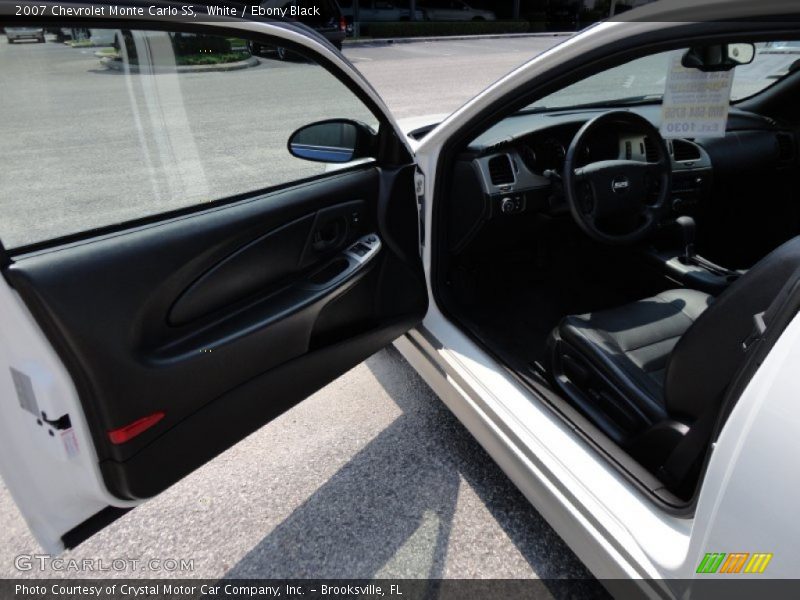  2007 Monte Carlo SS Ebony Black Interior
