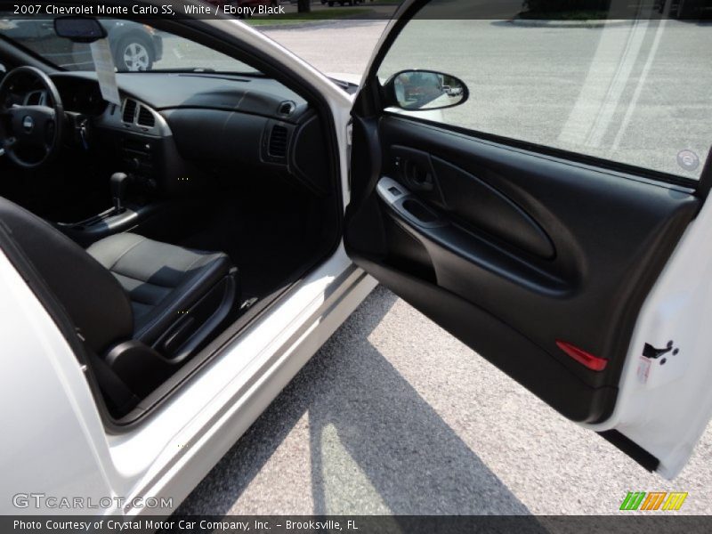  2007 Monte Carlo SS Ebony Black Interior