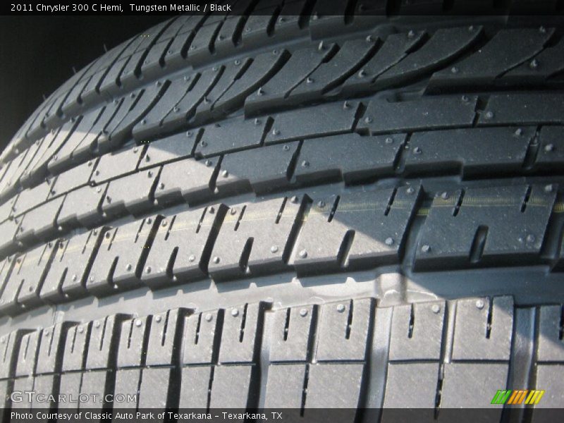 Tungsten Metallic / Black 2011 Chrysler 300 C Hemi