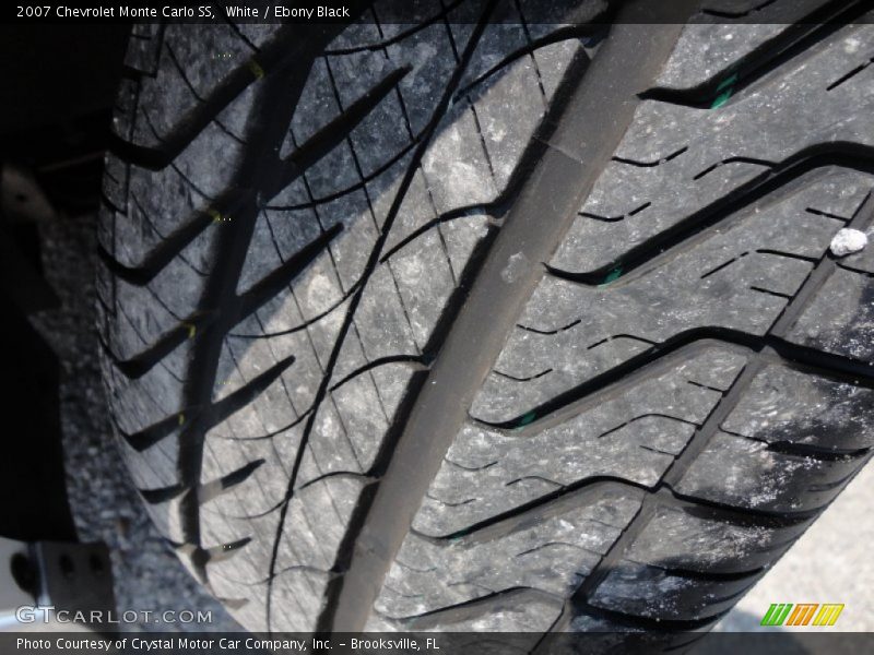 White / Ebony Black 2007 Chevrolet Monte Carlo SS