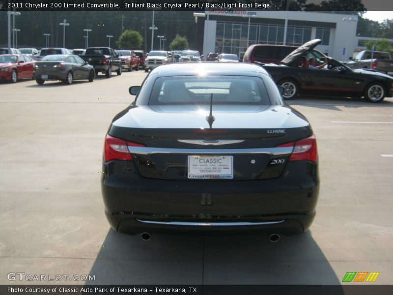 Brilliant Black Crystal Pearl / Black/Light Frost Beige 2011 Chrysler 200 Limited Convertible