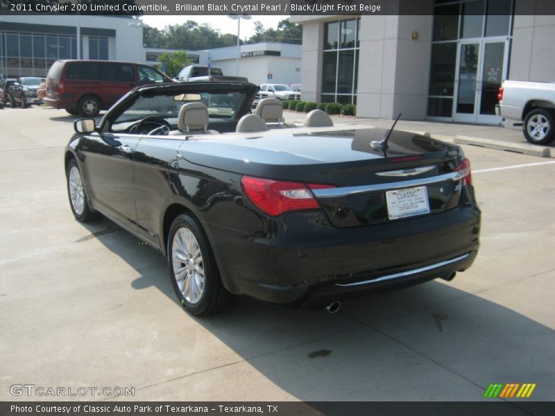 Brilliant Black Crystal Pearl / Black/Light Frost Beige 2011 Chrysler 200 Limited Convertible