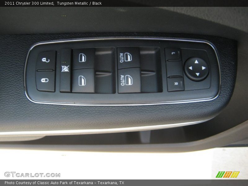 Tungsten Metallic / Black 2011 Chrysler 300 Limited