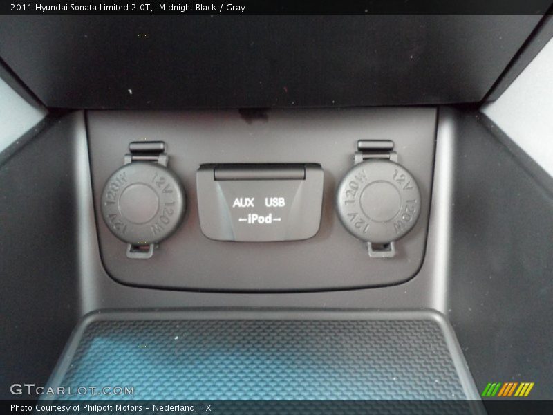 Midnight Black / Gray 2011 Hyundai Sonata Limited 2.0T