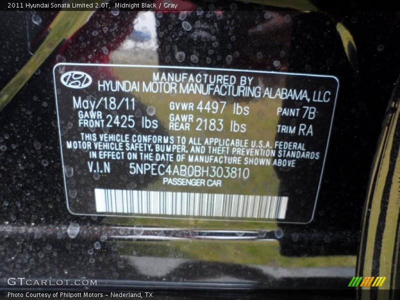 Midnight Black / Gray 2011 Hyundai Sonata Limited 2.0T