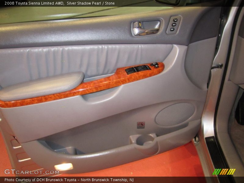 Silver Shadow Pearl / Stone 2008 Toyota Sienna Limited AWD