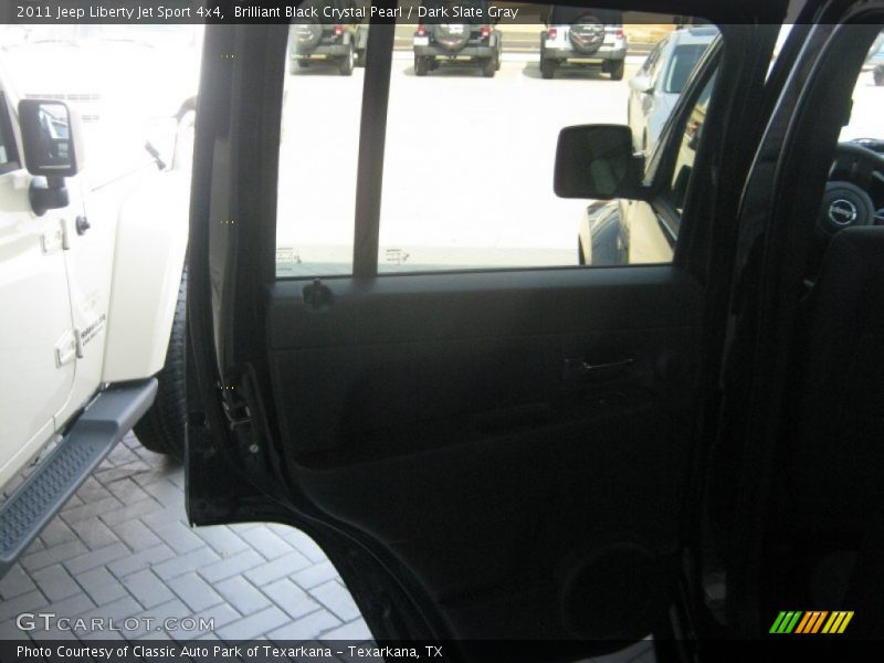 Brilliant Black Crystal Pearl / Dark Slate Gray 2011 Jeep Liberty Jet Sport 4x4
