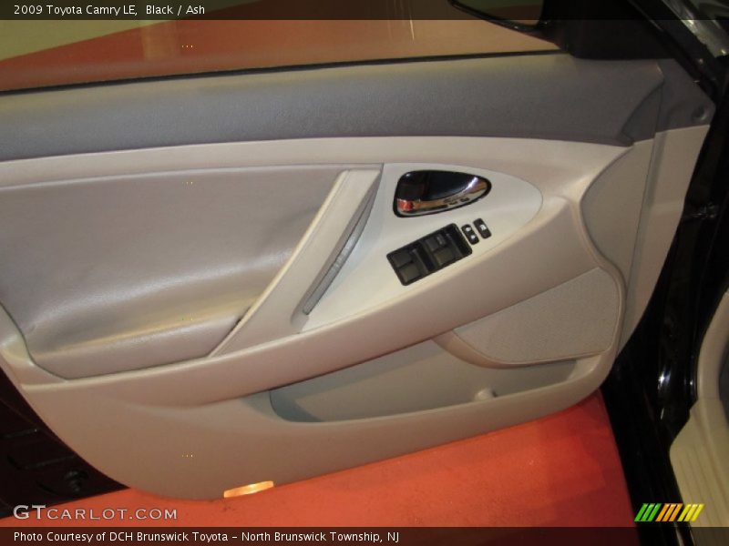Black / Ash 2009 Toyota Camry LE