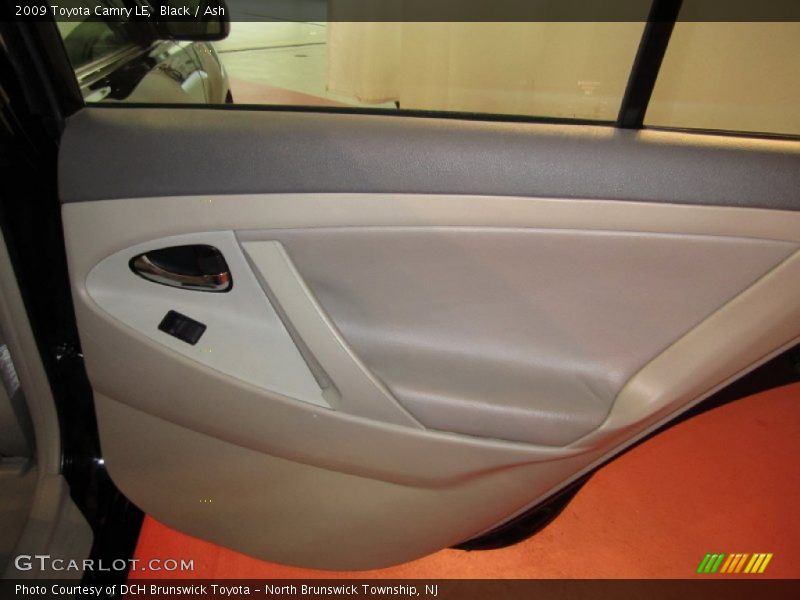 Black / Ash 2009 Toyota Camry LE