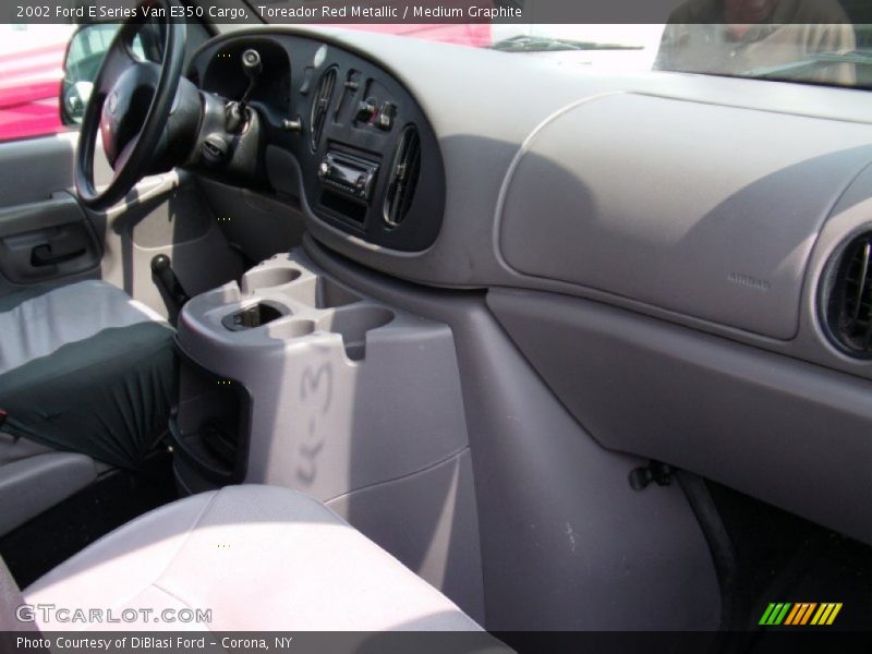 Dashboard of 2002 E Series Van E350 Cargo