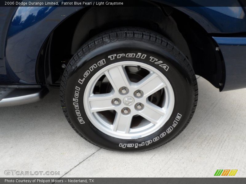  2006 Durango Limited Wheel