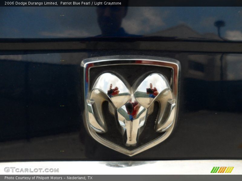  2006 Durango Limited Logo