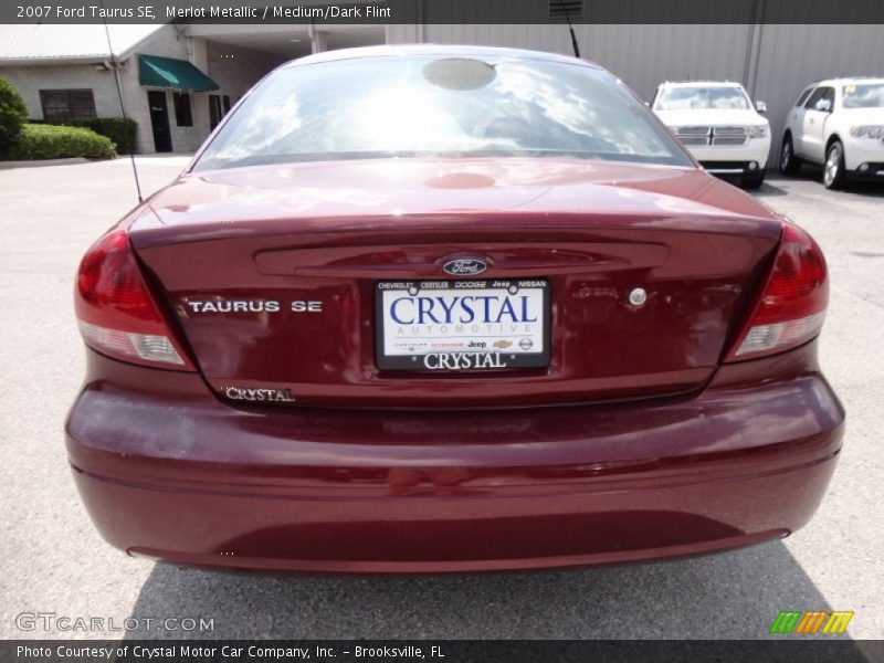 Merlot Metallic / Medium/Dark Flint 2007 Ford Taurus SE