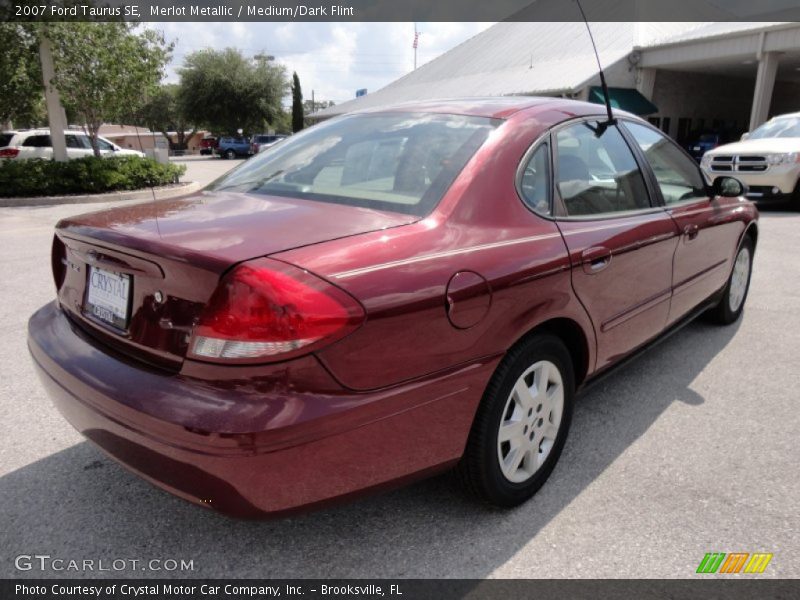 Merlot Metallic / Medium/Dark Flint 2007 Ford Taurus SE