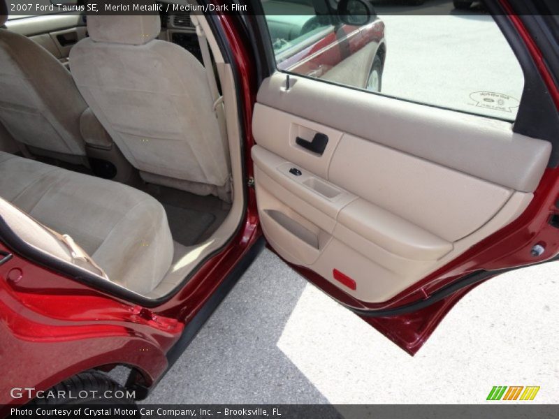 Merlot Metallic / Medium/Dark Flint 2007 Ford Taurus SE