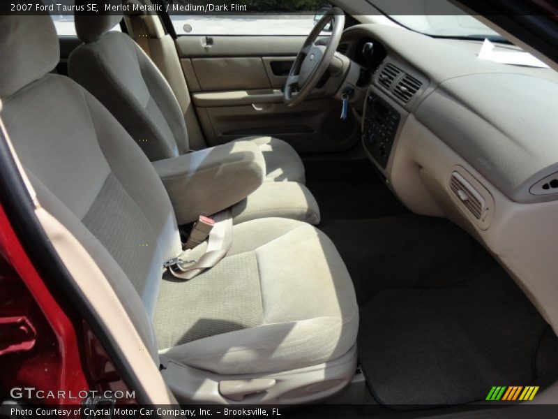 Merlot Metallic / Medium/Dark Flint 2007 Ford Taurus SE