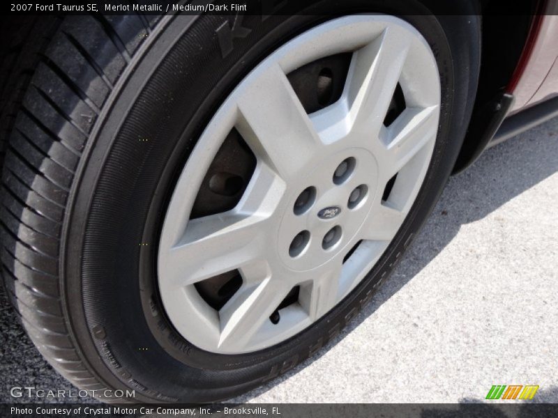 Merlot Metallic / Medium/Dark Flint 2007 Ford Taurus SE