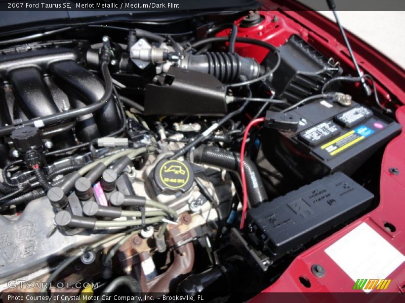 Merlot Metallic / Medium/Dark Flint 2007 Ford Taurus SE