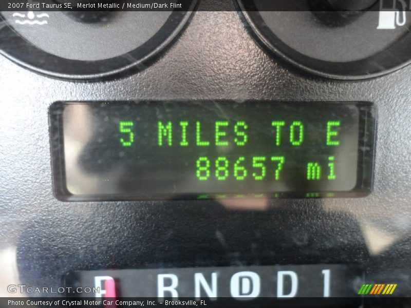 Merlot Metallic / Medium/Dark Flint 2007 Ford Taurus SE