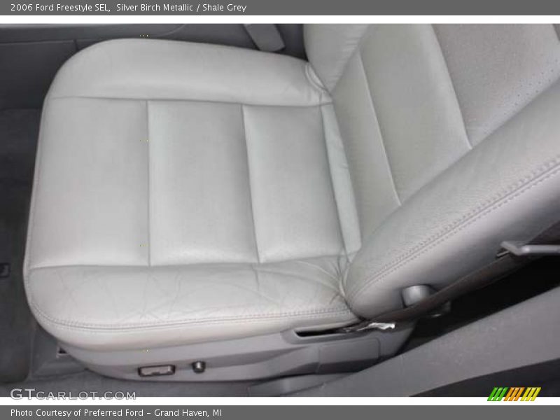 Silver Birch Metallic / Shale Grey 2006 Ford Freestyle SEL