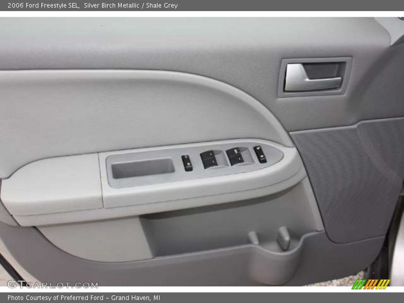Silver Birch Metallic / Shale Grey 2006 Ford Freestyle SEL