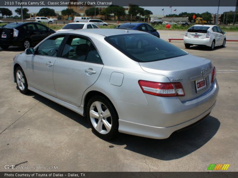 Classic Silver Metallic / Dark Charcoal 2010 Toyota Camry SE