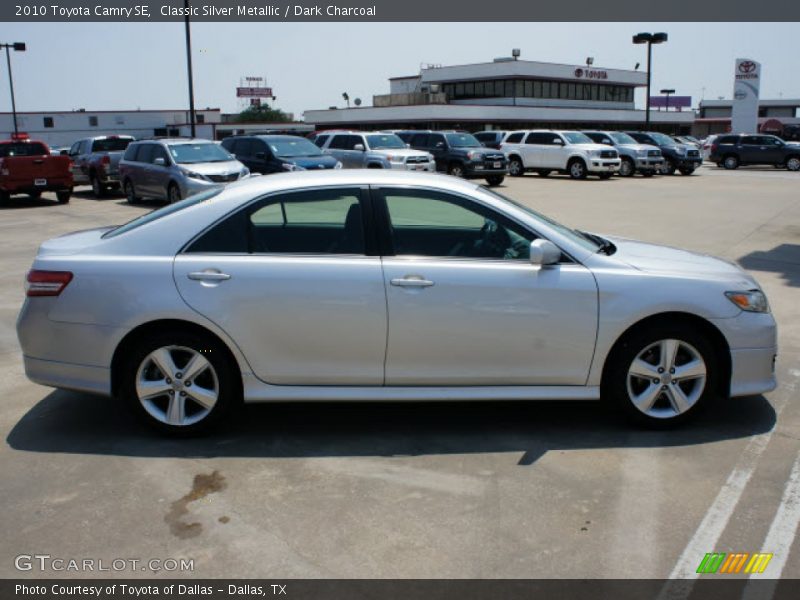Classic Silver Metallic / Dark Charcoal 2010 Toyota Camry SE