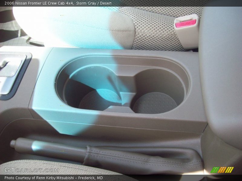 Storm Gray / Desert 2006 Nissan Frontier LE Crew Cab 4x4