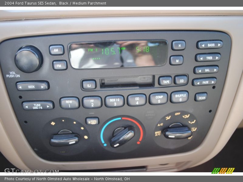 Controls of 2004 Taurus SES Sedan