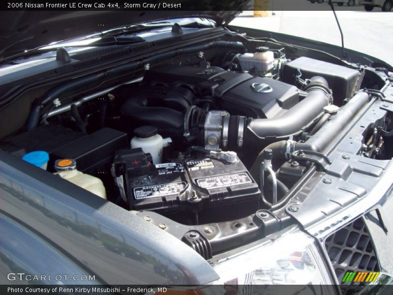 Storm Gray / Desert 2006 Nissan Frontier LE Crew Cab 4x4