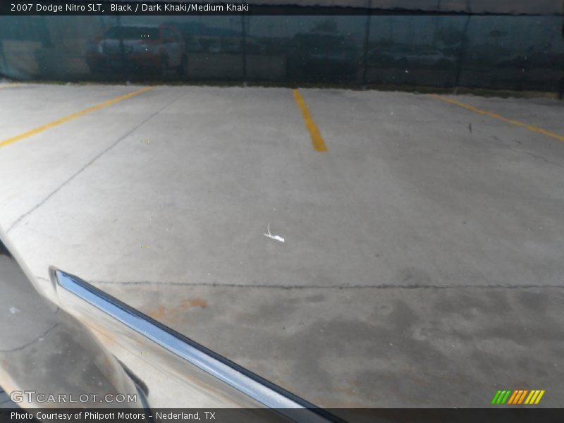 Black / Dark Khaki/Medium Khaki 2007 Dodge Nitro SLT