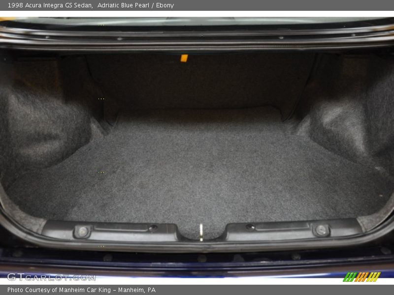  1998 Integra GS Sedan Trunk