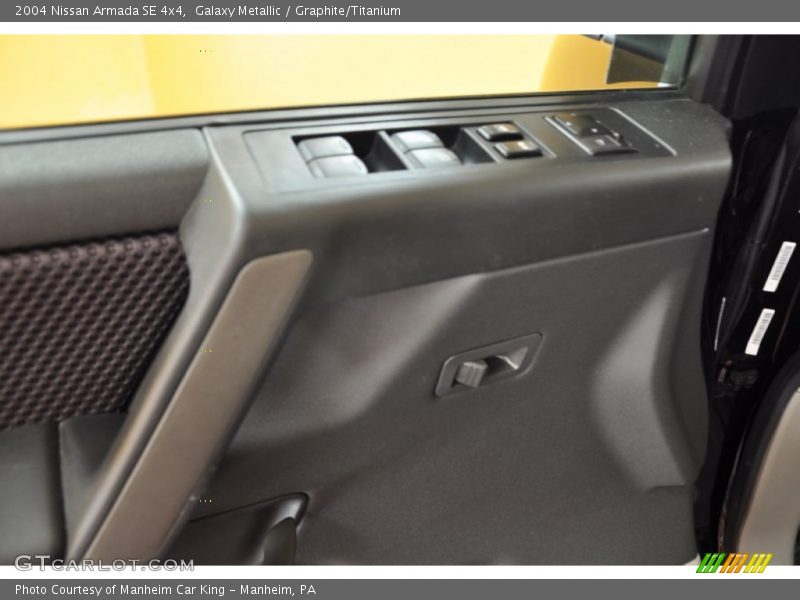 Galaxy Metallic / Graphite/Titanium 2004 Nissan Armada SE 4x4