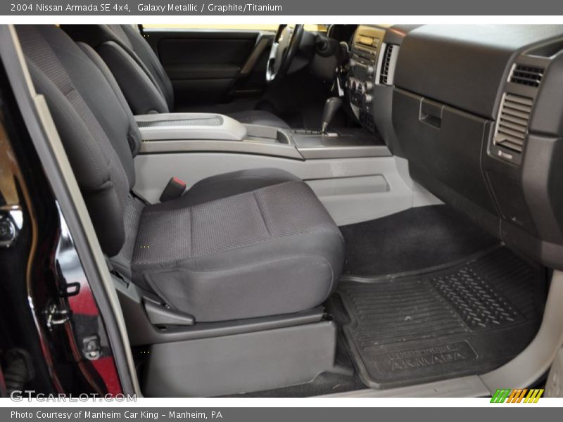 Galaxy Metallic / Graphite/Titanium 2004 Nissan Armada SE 4x4