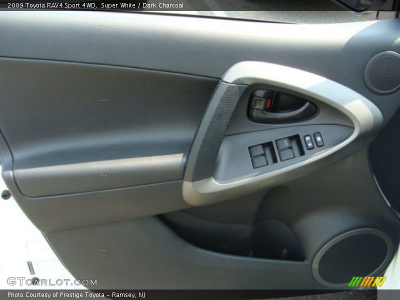 Super White / Dark Charcoal 2009 Toyota RAV4 Sport 4WD