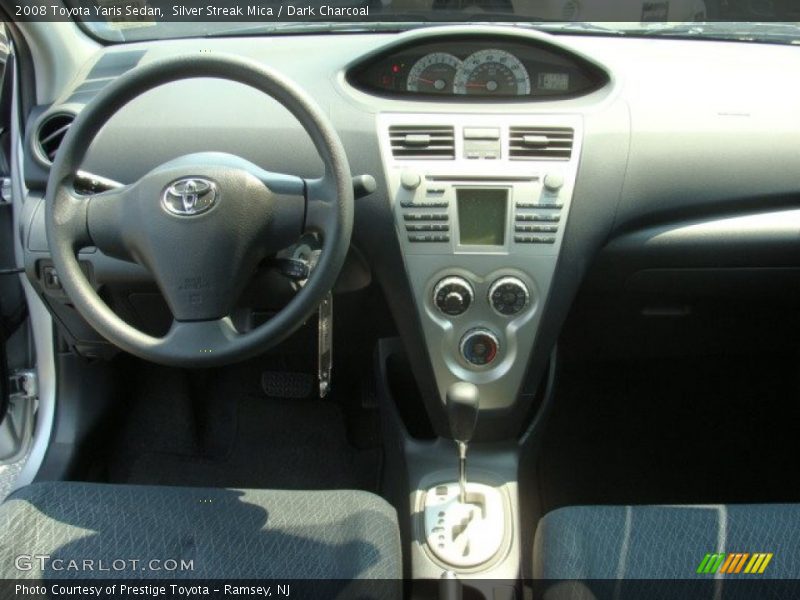 Silver Streak Mica / Dark Charcoal 2008 Toyota Yaris Sedan