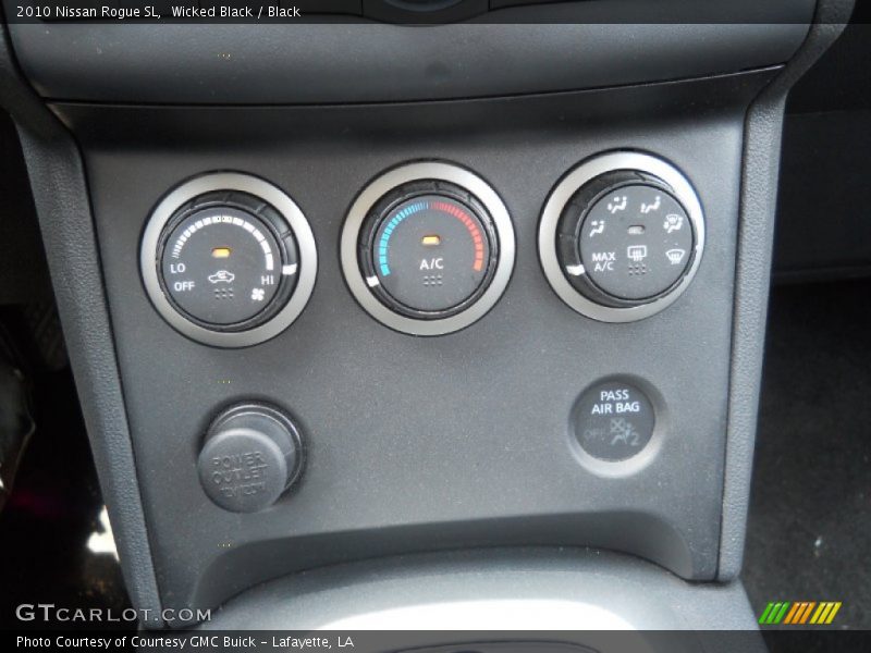 Wicked Black / Black 2010 Nissan Rogue SL