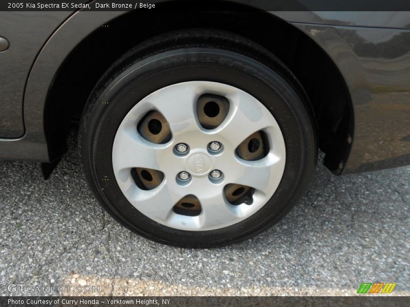 Dark Bronze / Beige 2005 Kia Spectra EX Sedan