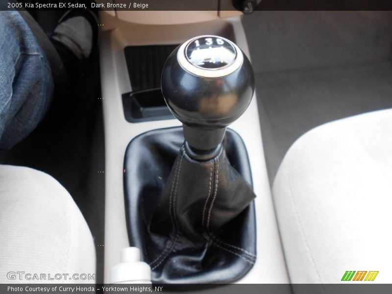  2005 Spectra EX Sedan 5 Speed Manual Shifter