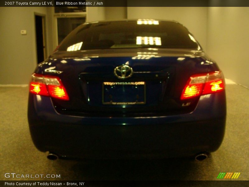 Blue Ribbon Metallic / Ash 2007 Toyota Camry LE V6